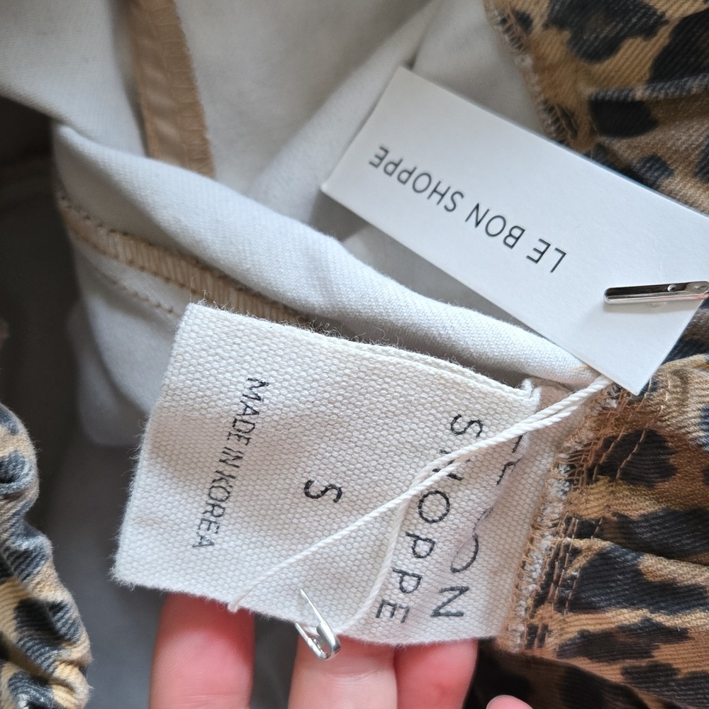 LE BON SHOPPE Leopard Print Pants - Picture 7 of 8